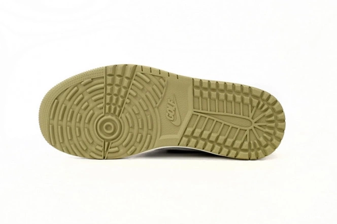 Low x Travis Scott Jordan Air Golf FZ3124-200 1 0928